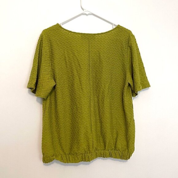 SUNDAY IN BROOKLYN ANTHROPOLOGIE ANTHRO Sidonie V-Neck Top Green Textured Blouse - Picture 11 of 12
